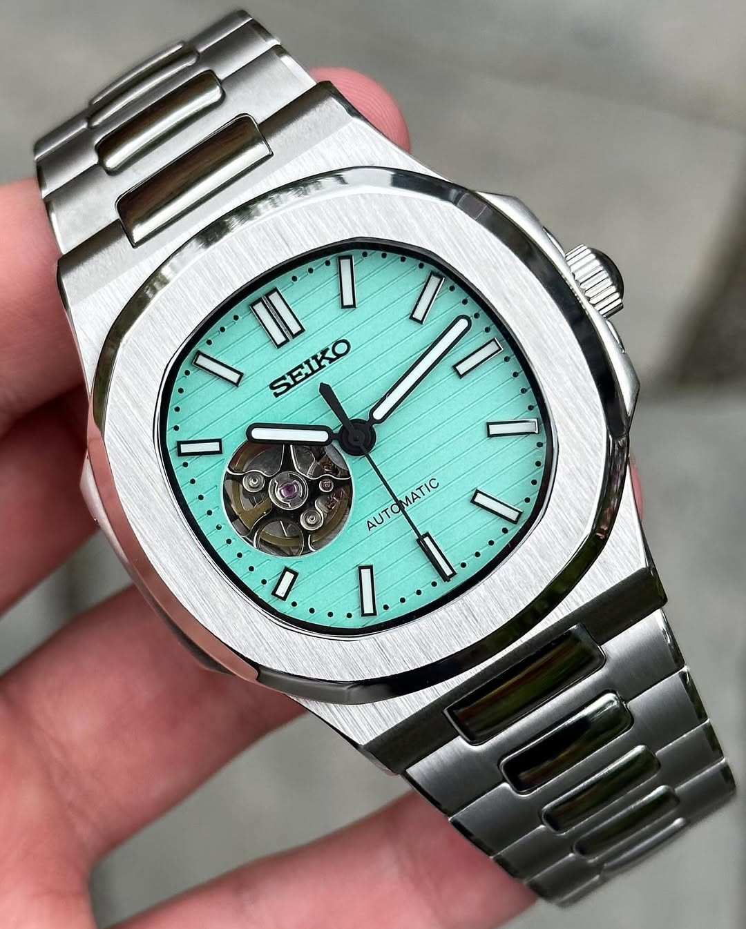 NAUT MOD - TIFFANY (OPEN HEART)